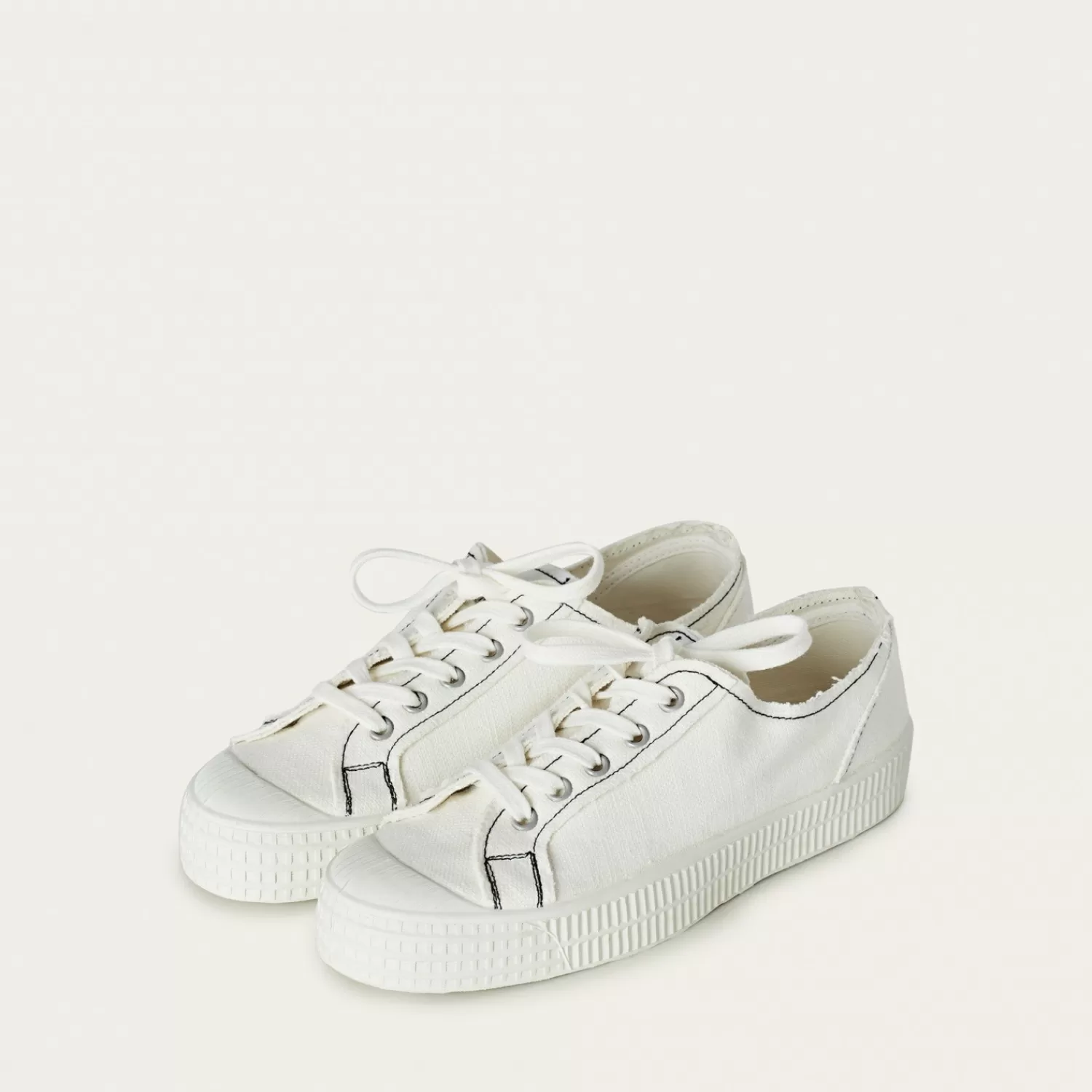 Balagan Novesta Star Master Sneakersy Damskie Vegan, Perlowy Z Czarna Nicia